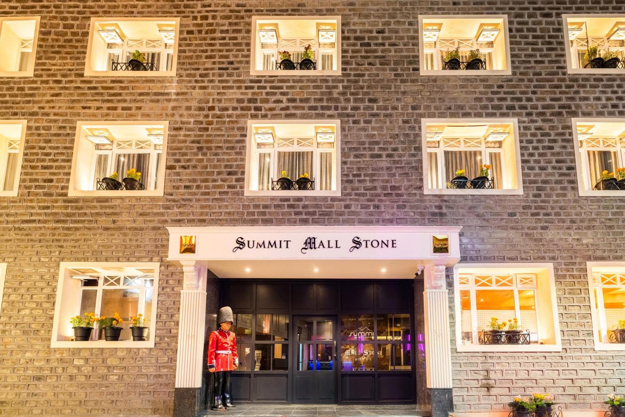 Summit Mall Stone Hotel Dárdžiling Exteriér fotografie